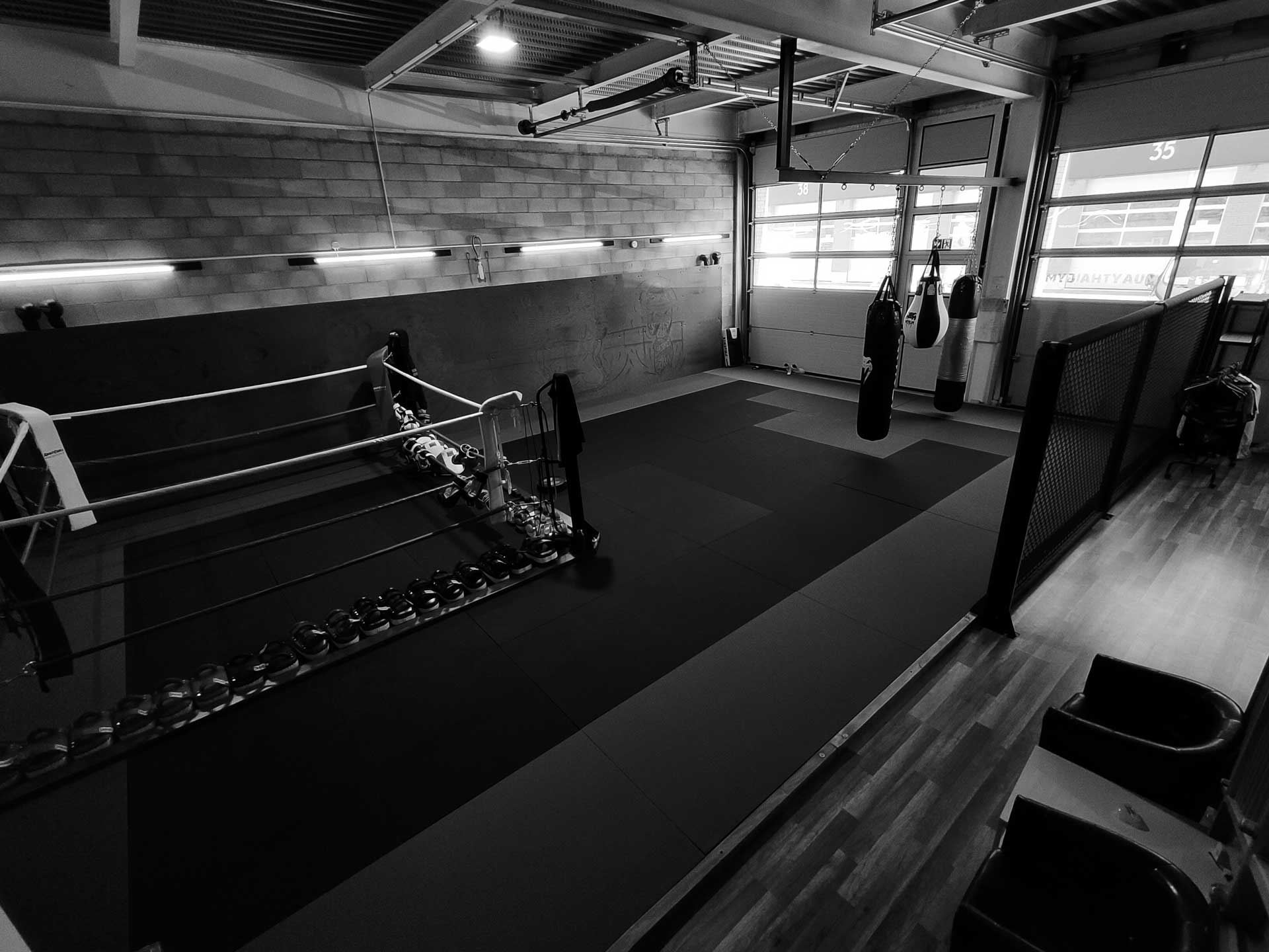 Exterior or interior of Sentoo Muay Thaï Gym